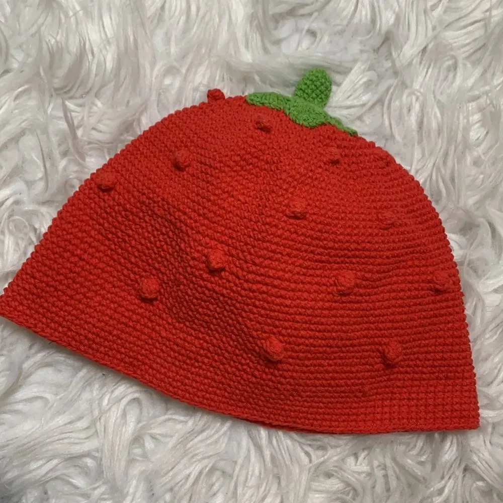 🟢3 for $20——-Beanie HAND MADE strawberry beanie cotton size medium
